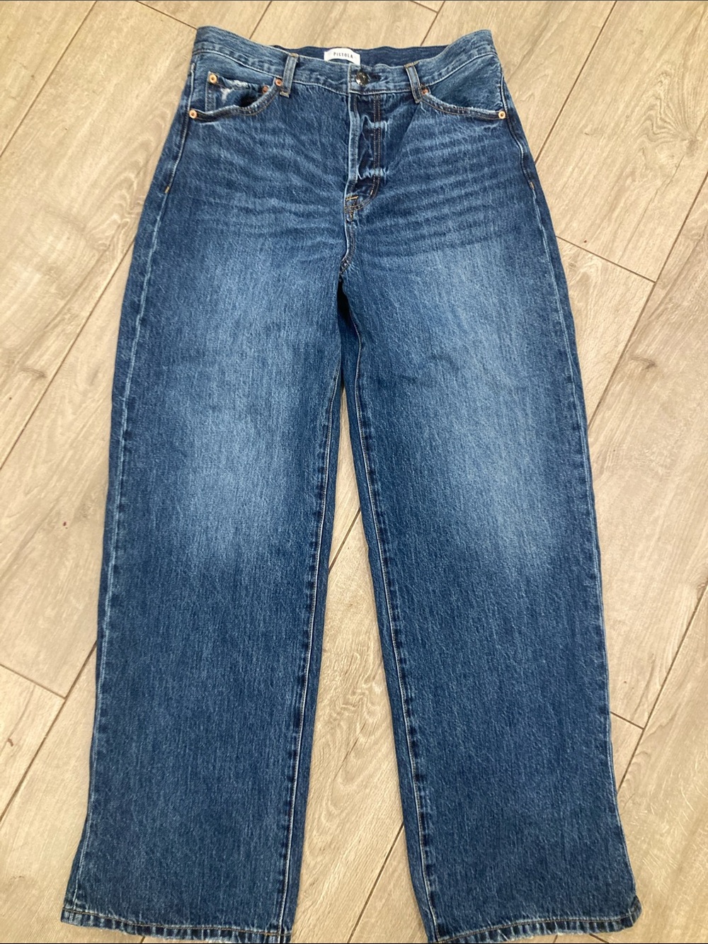 pistola Straight-Leg Jeans in Medium Blue Wash